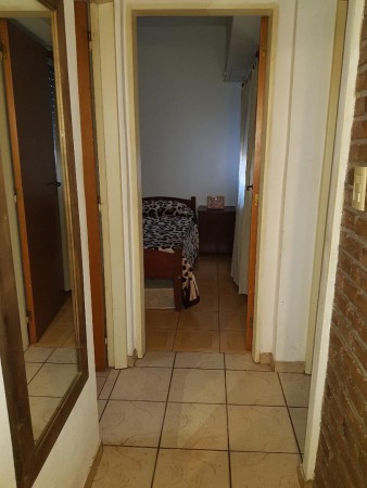 RETASADO Venta Duplex, Pje. Valdes 1500, excelente estado, 2 dormitorios, baños, patio.