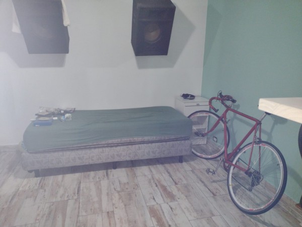 RETASADA Venta San Juan 4500, 4 dormitorios, 2 baños, Impecable