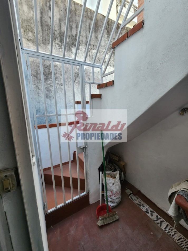 Bvd. Oroño 171 Bis, Consultorio, Oficina, estudio, USO COMERCIAL 