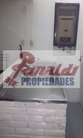 Casa Alquiler Pje. Valdes 1500, 2 dormitorios