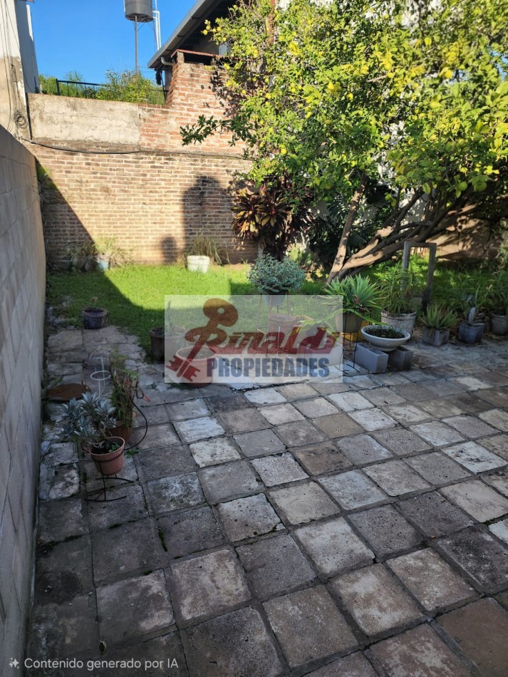 Paraguay 4527 A, Casa 2 dormitorios, amplio patio/jardin y parrillero